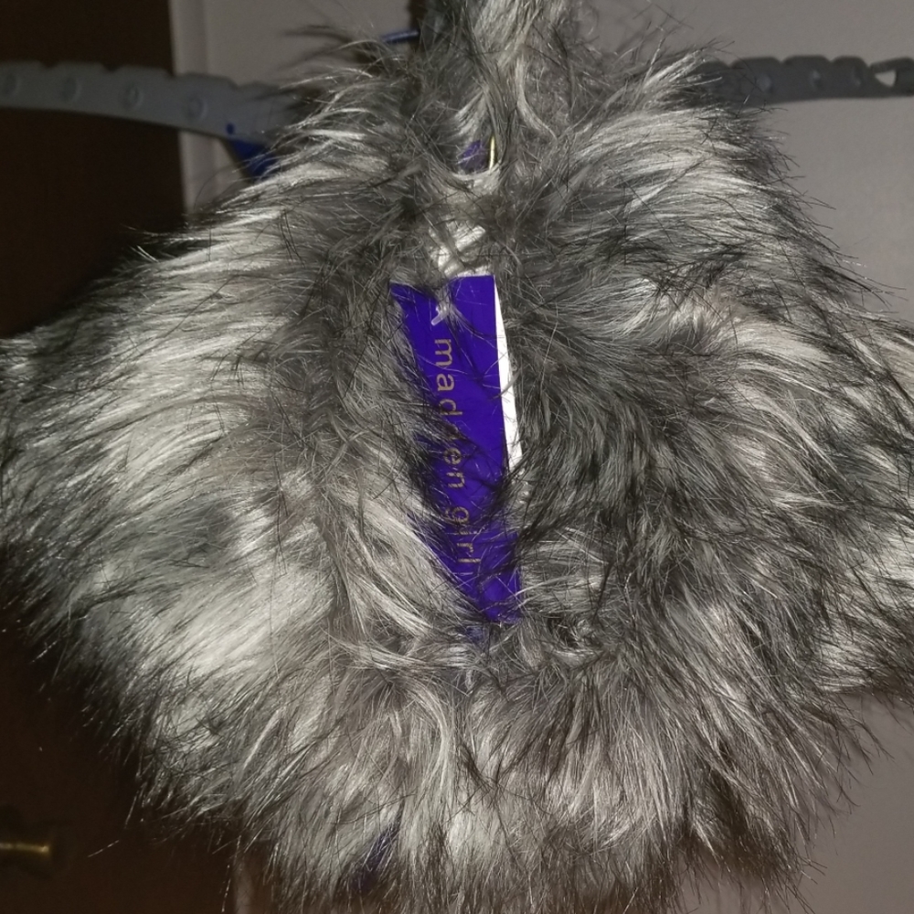 Madden girl faux fur scarf